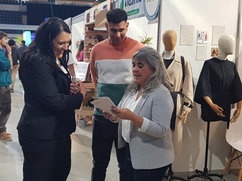 11_Carmen_con_emprendedora