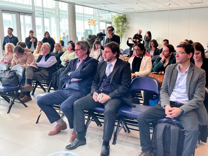 4_publico_en_presentacion_OC