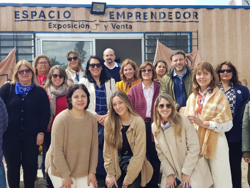 9_autoridades_y_emprendedoras